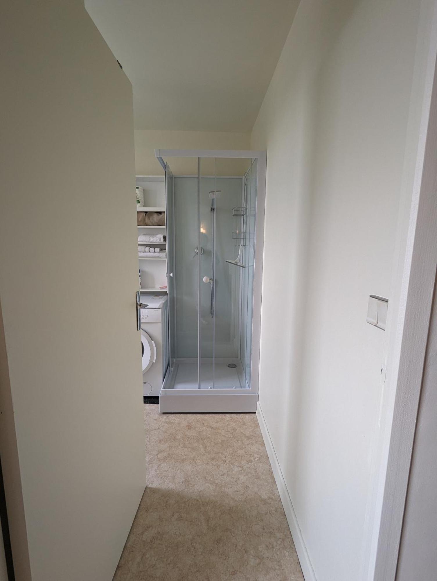 Studio 63M2 3Eme Etage Ou Chambre Dans Appartement 2Eme Etage Pour Sejours A Moulins ムーラン エクステリア 写真