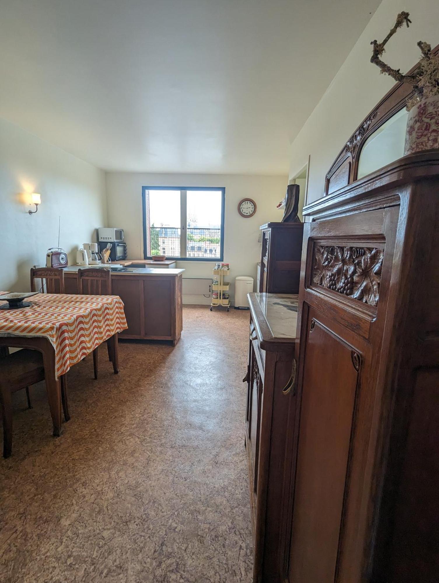 Studio 63M2 3Eme Etage Ou Chambre Dans Appartement 2Eme Etage Pour Sejours A Moulins ムーラン エクステリア 写真
